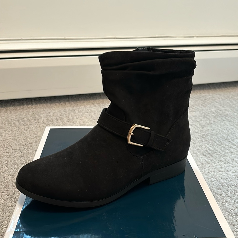 Karen Scott Clarett Black Suede Ankle  Booties - 7M NIB